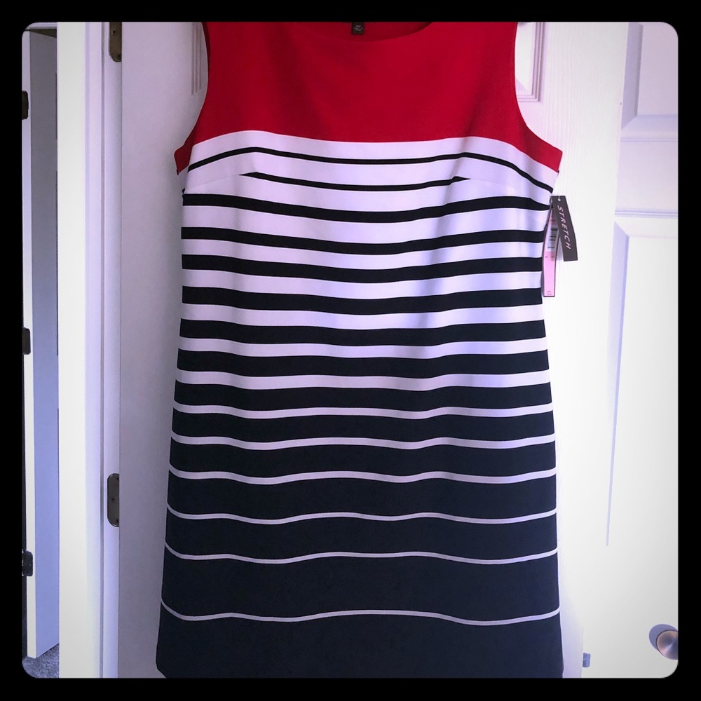 Sleeveless red, black, and white dress